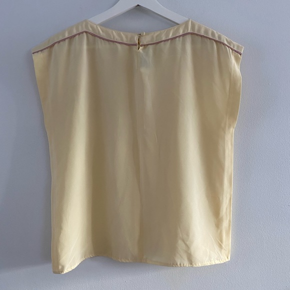Vintage 70s Buttercream Yellow Pastel Embroidered Boxy Blouse - Picture 3 of 6